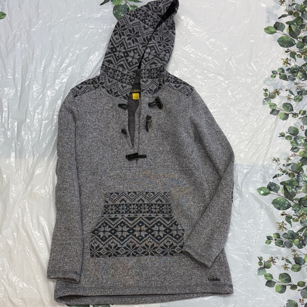 Cabela's Gray Patterned Hooded Sweatshirt